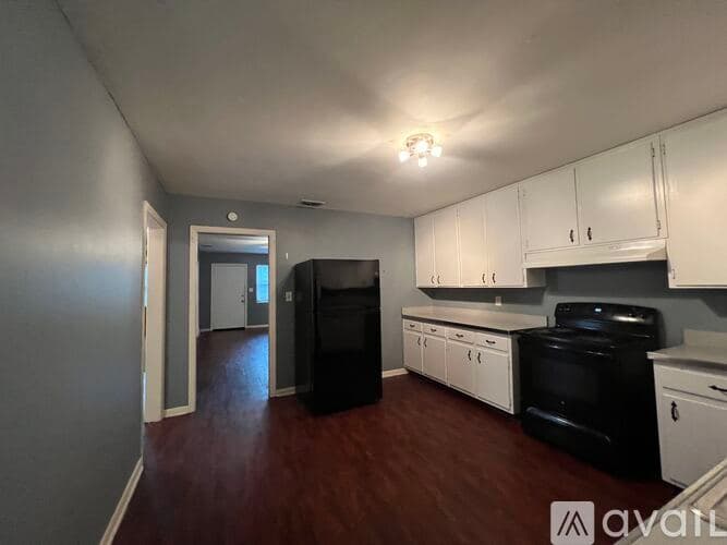 Tallahassee Apartment: 527 East 7th Avenue