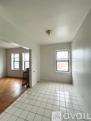 Chicago Apartment: 7300 S South Shore Dr