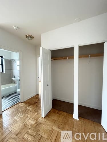 Chicago Apartment: 7300 S South Shore Dr
