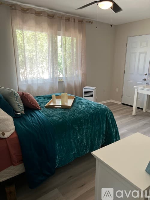 Menifee House: 28207 West Worcester