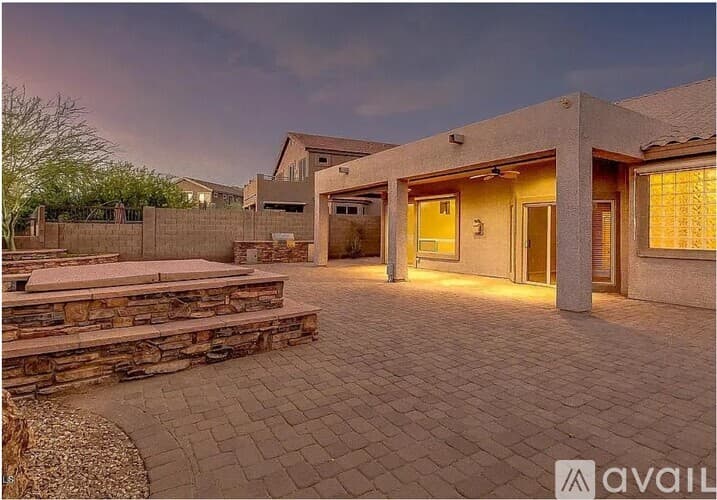 Mesa House: 3460 North Barron