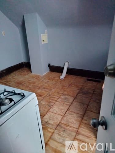 Minneapolis Apartment: 2808 28th Avenue South