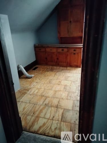Minneapolis Apartment: 2808 28th Avenue South