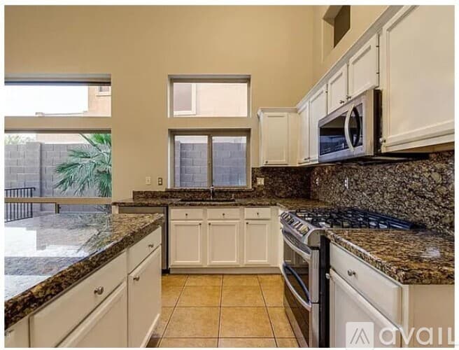Mesa House: 3460 North Barron