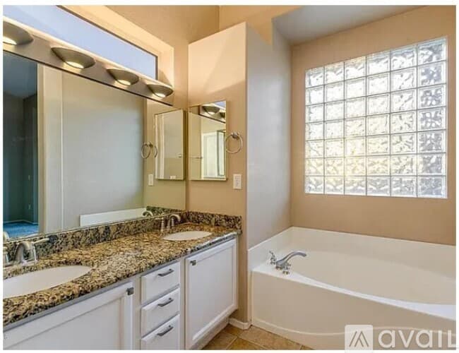 Mesa House: 3460 North Barron