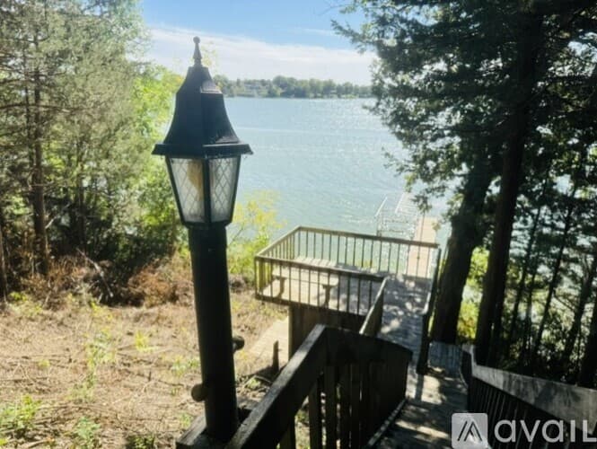 Madison Lake House: 6116 Shamrock Drive