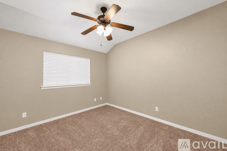 Temple House: 2303 Ridgeway Dr