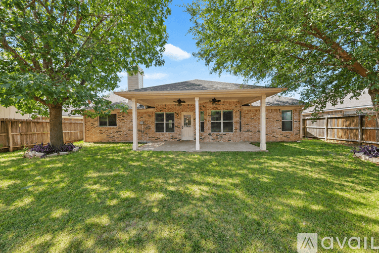Temple House: 2303 Ridgeway Dr