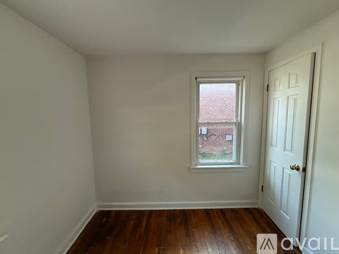 Marion Apartment: 483 N Prospect St