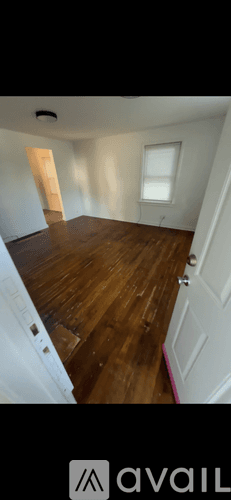 Marion Apartment: 483 N Prospect St