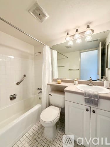 St. Louis Apartment: 7510 Morgan Ford Rd