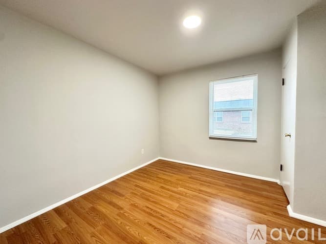 St. Louis Apartment: 7012 Jamieson Ave