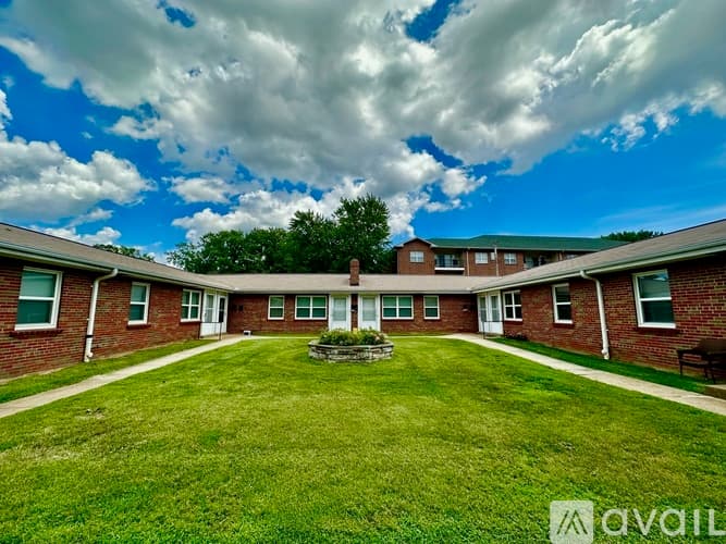 St. Louis Apartment: 7012 Jamieson Ave