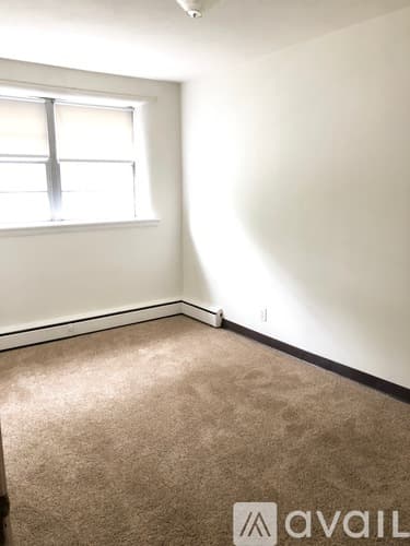 Anoka Apartment: 544 Madison St