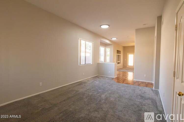 Surprise House: 16291 N 138th Ave