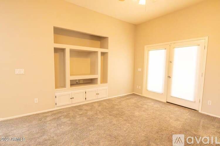 Surprise House: 16291 N 138th Ave