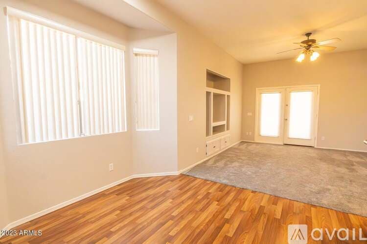 Surprise House: 16291 N 138th Ave