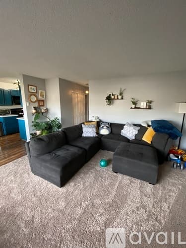 Seattle Condo: 17430 Ambaum Blvd S