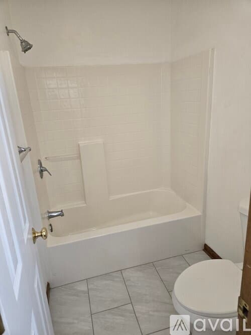 Sharon House: 4641 Hickory Grove Road