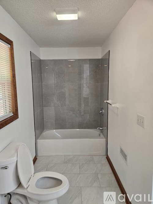 Sharon House: 4641 Hickory Grove Road