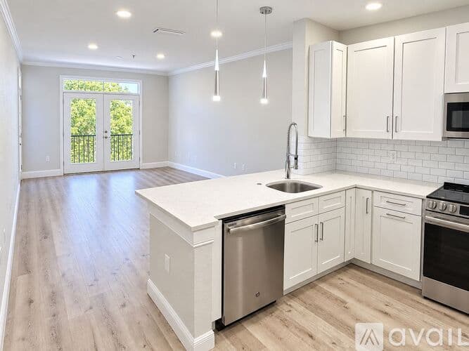 Tampa Condo: 4221 W Spruce St