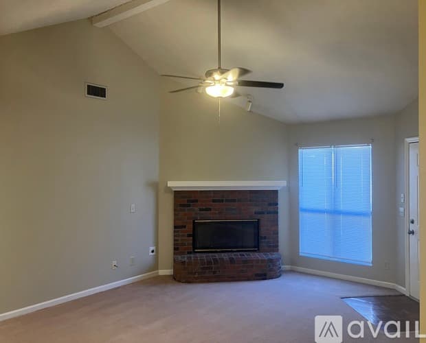 Columbus House: 4991 Daybreak Lane