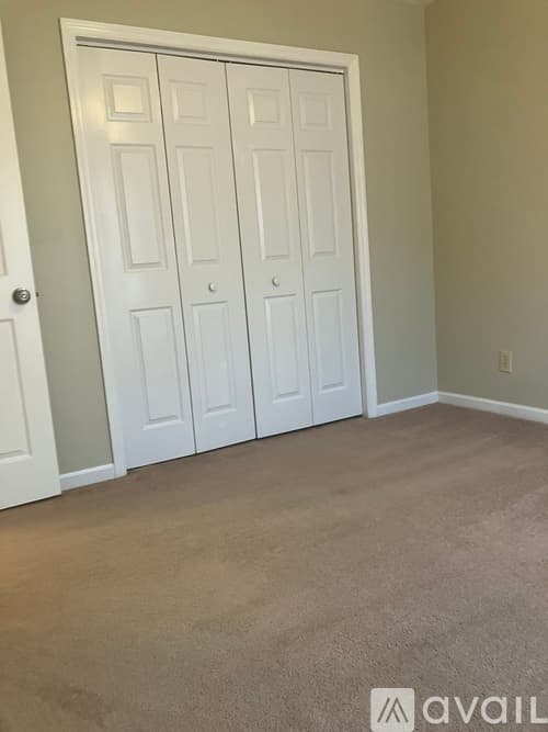 Columbus House: 4991 Daybreak Lane