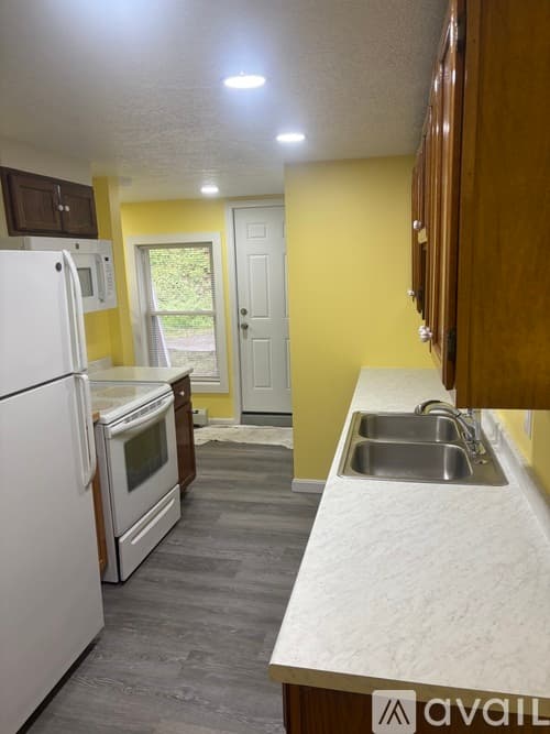 North Adams Apartment: 125 State Street