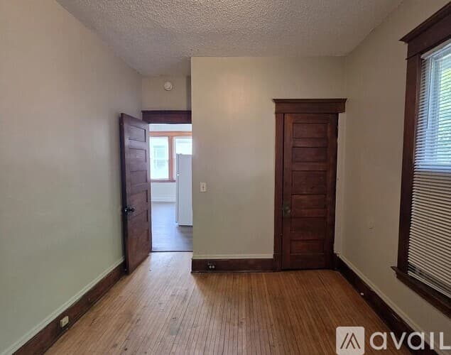 Minneapolis Townhome: 1414 Golden Valley Road