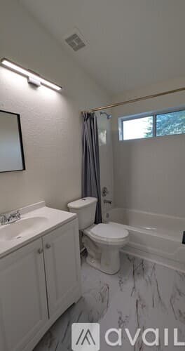 Glendale House: 6277 W Blackhawk Dr