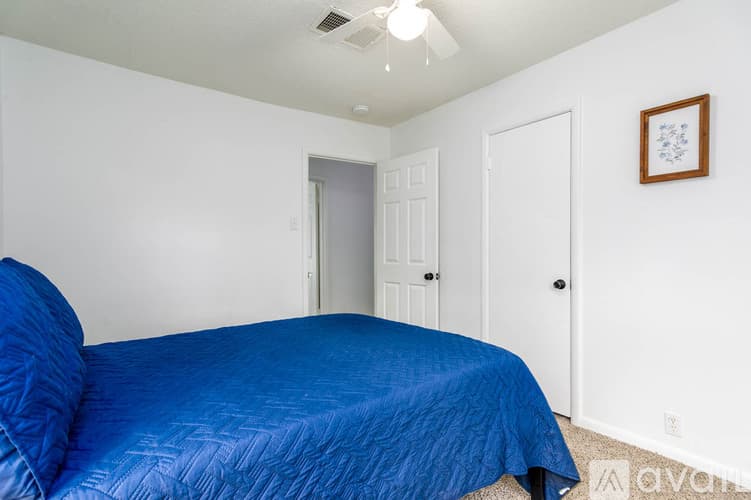 Jacksonville House: 501 Hayes St
