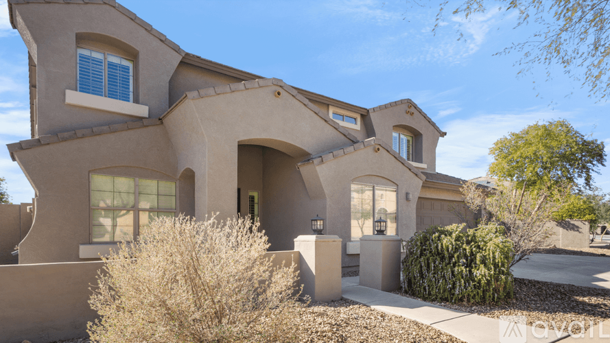 Phoenix House: 34722 N 24th Ave
