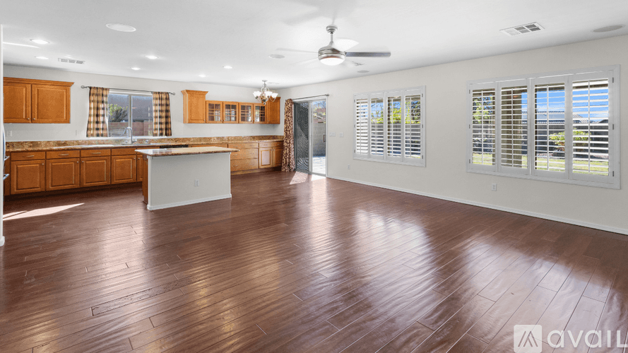 Phoenix House: 34722 N 24th Ave