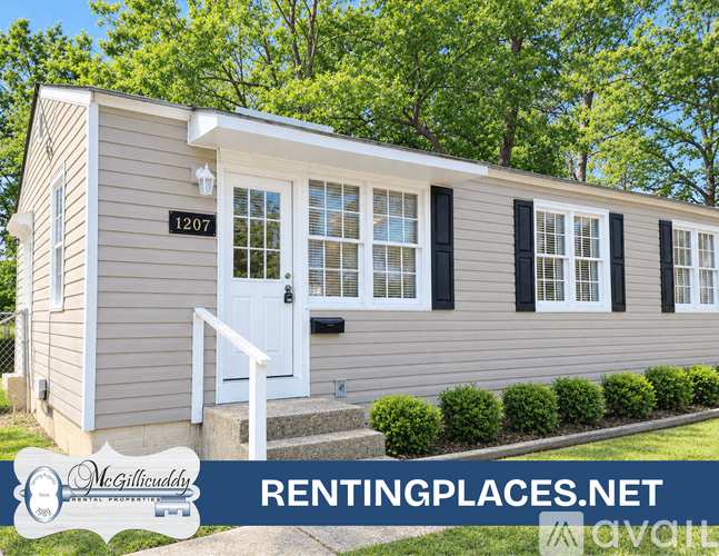 Augusta House: 1207 Holden Dr
