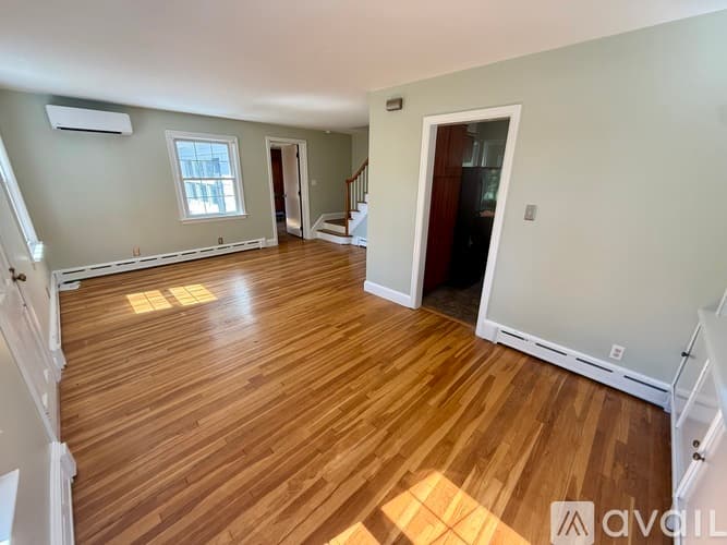 Montoursville House: 513 Weldon St