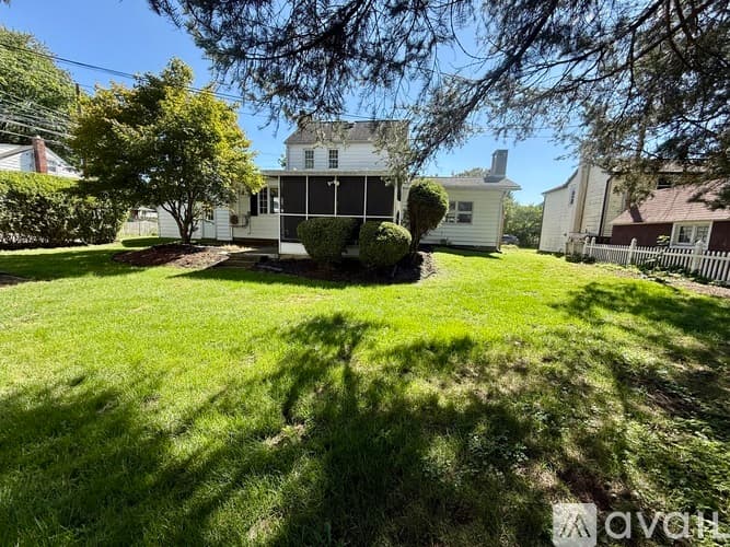 Montoursville House: 513 Weldon St