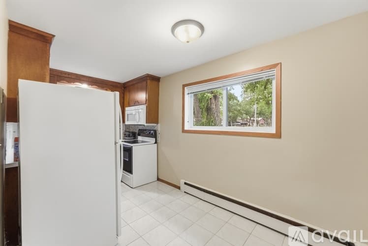Saint Cloud Apartment: 829 Golf View Lane