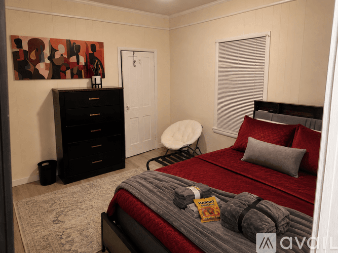 Scranton Apartment: 1118 Rock Street