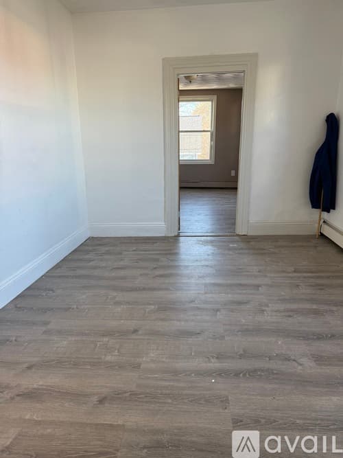 Seekonk Apartment: 635 Fall River Avenue