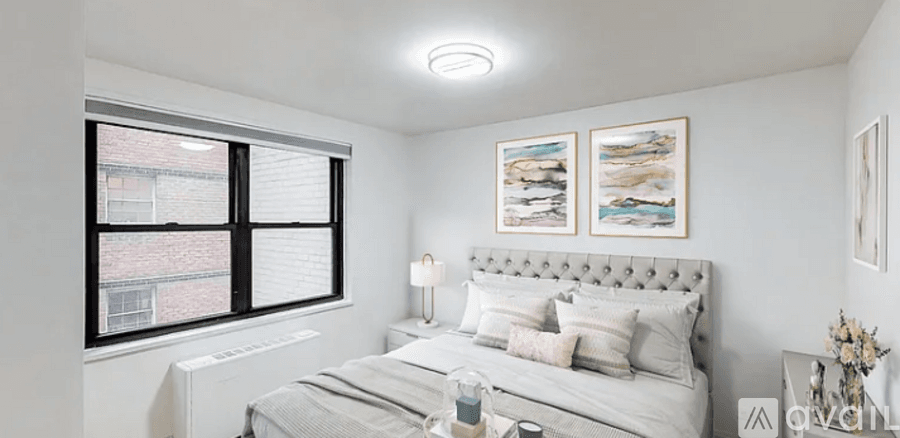 New York Apartment: 90 5th Ave