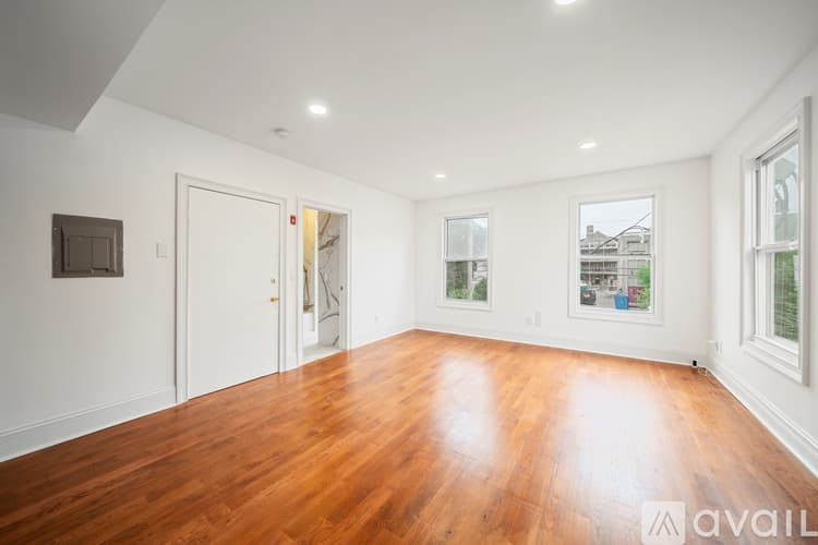 New Haven Apartment: 347 Alden Ave