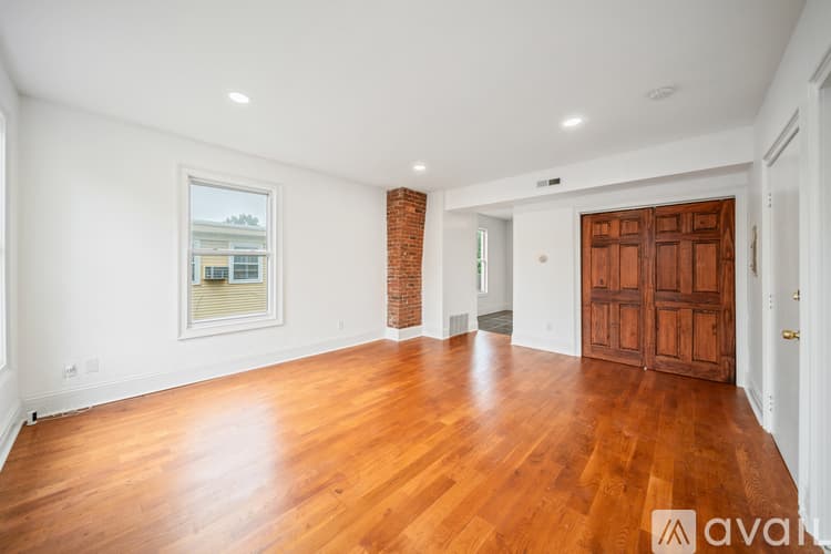 New Haven Apartment: 347 Alden Ave