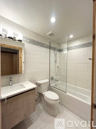Chicago Apartment: 4611 S Ellis Ave