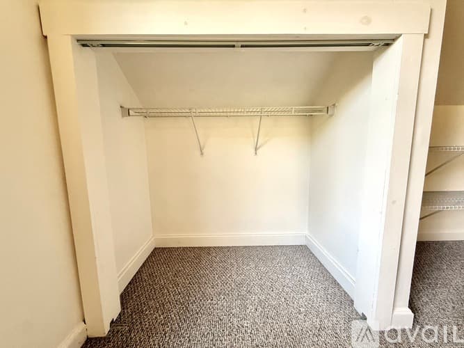 Gorham Apartment: 35 Libby Avenue