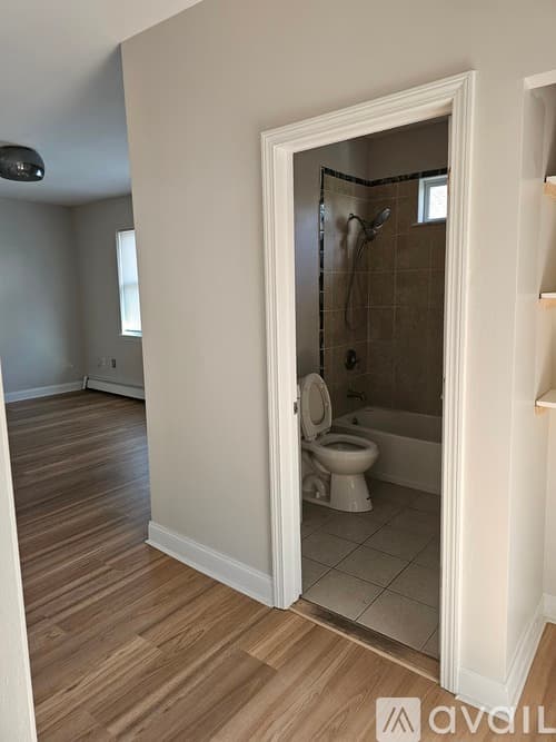 Hartford Apartment: 164 Martin Street