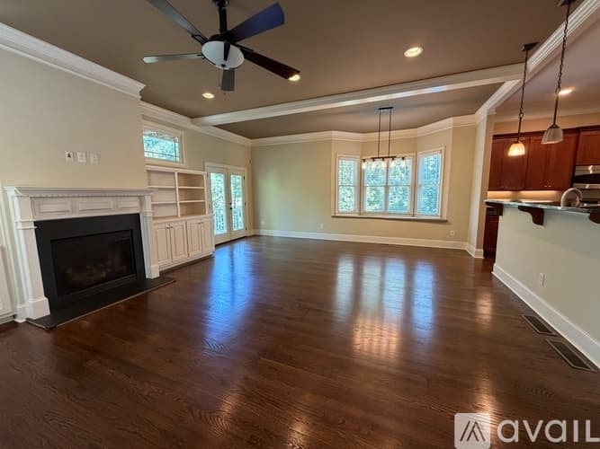 Atlanta House: 1843 Spring Ave NW