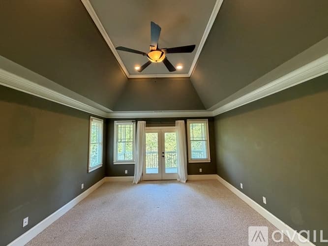 Atlanta House: 1843 Spring Ave NW