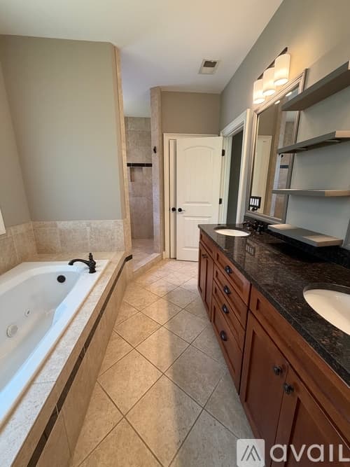 Atlanta House: 1843 Spring Ave NW
