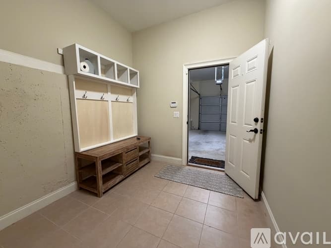 Atlanta House: 1843 Spring Ave NW