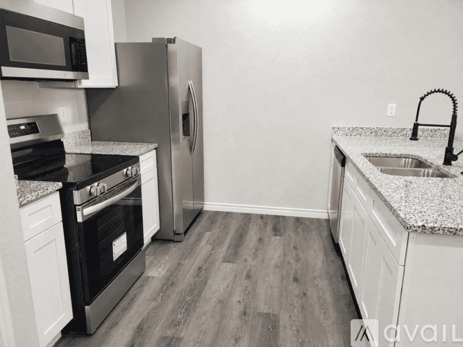 San Antonio Apartment: 7602 Windsor Oaks